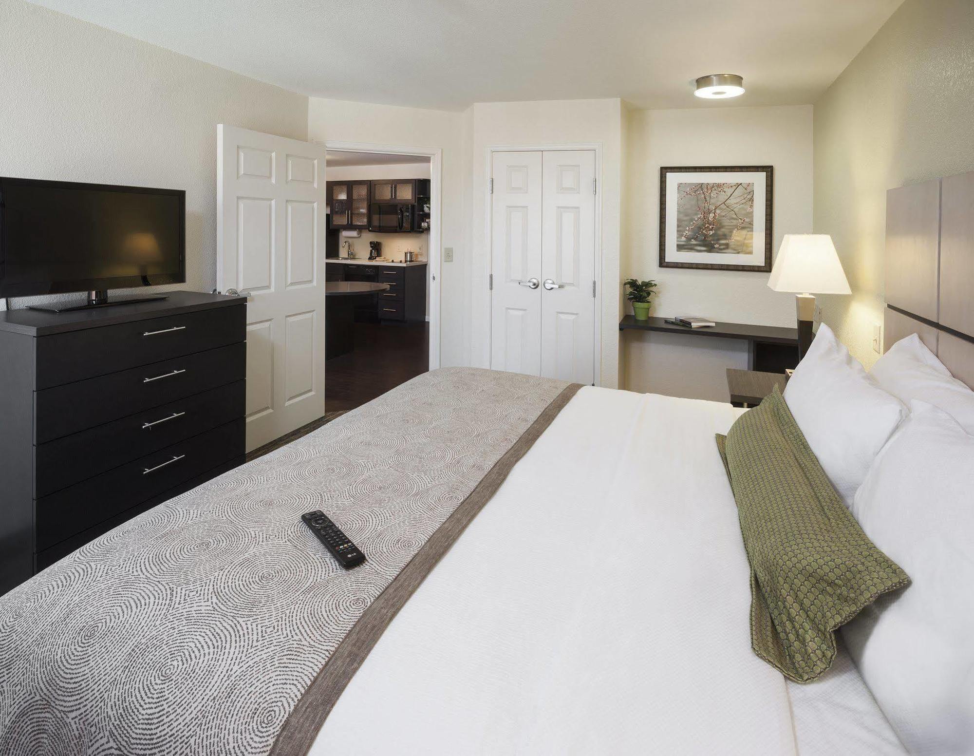 Candlewood Suites Auburn By Ihg Exterior foto